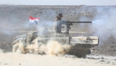 الجيش يعلن استكمال السيطرة على معسكر الزرانيق والمناطق المحيطة بالحديدة