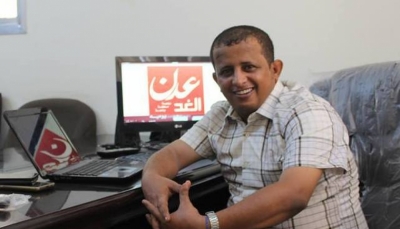 قوة أمنية بعدن تعتقل الصحفي "فتحي بن لزرق"