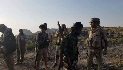 تعز: الجيش يباغت ميلشيات الحوثي في "جبهة مقبنة" و يكبدهم خسائر