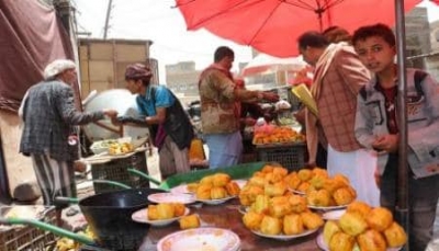 "التين الشوكي" فاكهة شعبية وفرت مئات فرص العمل للعاطلين في اليمن