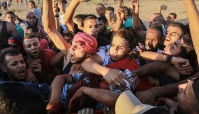 استشهاد مُسعف وإصابة 110 فلسطينيين شرقي قطاع غزة