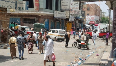 تعز: حملة أمنية تزيل سوق "الوليد" الشعبي وسط المدينة