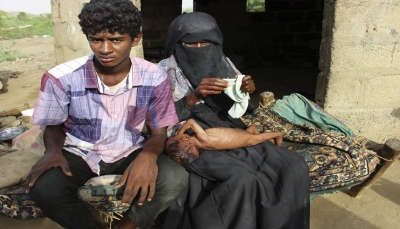 "أسوشيتد برس" تكشف عن قصص يمنيين يأكلون أوراق الشجر لتفادي المجاعة