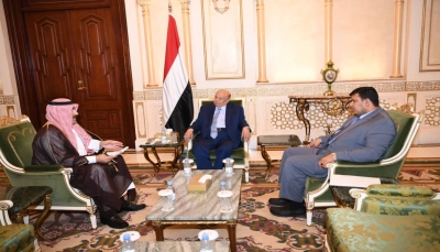 الرئيس هادي يستقبل السفير السعودي لدى اليمن