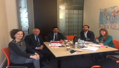 سفير اليمن في باريس يبحث إمكانية تجديد اتفاقية التبادل الثقافي مع فرنسا