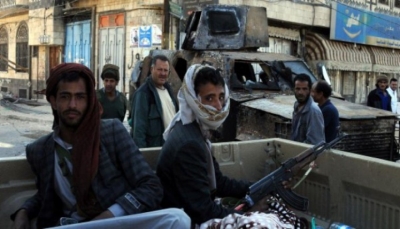 المونيتور البريطاني يكشف كيف يعمل الحوثيون لمنع الانشقاقات قبل المفاوضات؟ (ترجمة خاصة)