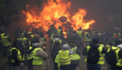 فرنسا تدرس استدعاء الجيش وتوقعات بموجات عنف مع استمرار الاحتجاجات