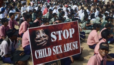 رجل هندي بعُمر 40 عام يغتصب طفلة عمرها ثلاث سنوات