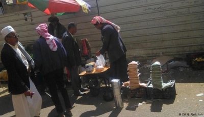 معونات غذائية دولية للبيع في اليمن- قصور واحتياج أم تجارة منظمة؟