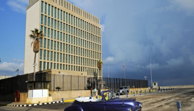 "الصراصير" تجبر سفارة أمريكا في كوبا على تقليص موظفيها إلى النصف
