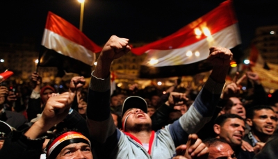 في الذكرى الثامنة لثورة 25 يناير.. مبارك "شاهد" وشباب الثورة بالسجون