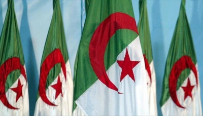 وزيرة التعليم في الجزائر تثير جدل بعد منعها الصلاة في المدارس