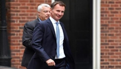 وزير خارجية بريطانيا يؤكد ضرورة الحل السياسي باليمن