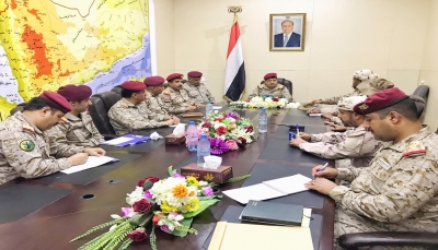 وزير الدفاع: عازمون على استعادة الدولة والقضاء على الحوثيين