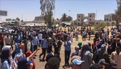 السودان: سقوط 4 قتلى جدد بأحداث فض اعتصام المحتجين في الخرطوم