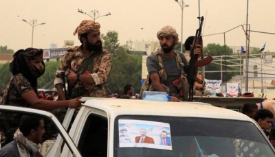 أكاديمي خليجي: التحالف يظلم اليمن بعدم تسهيل حصوله على السلاح
