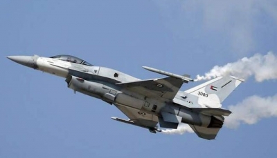 الطيران الإماراتي يقصف مواقع الجيش في عدن وأبين