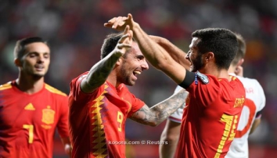 إسبانيا تعبر جزر فارو برباعية وتقترب من التأهل في يورو 2020