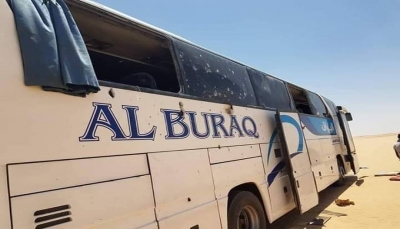 حضرموت: مقتل وإصابة 25 مدنياً بانفجار عبوة ناسفة بحافلة نقل جماعي قرب منفذ الوديعة