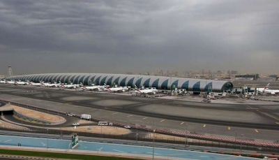 مطار دبي: تعطل وصول الرحلات للاشتباه بنشاط طائرة مسيرة