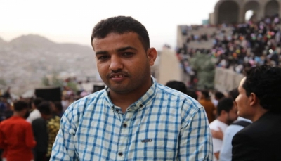 نقابة الصحفيين تدين ملاحقة الإعلامي "مكيبر" من قبل مسلحين في المخأ