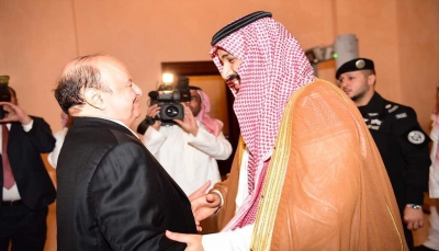 وكالة: الرئيس هادي وولي العهد السعودي سيحضران حفل الاتفاق بين الحكومة والانتقالي