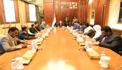 الرئيس هادي يلتقي بقيادات المكونات الجنوبية ويقول: إن الدولة حاضنة للجميع ولن يستثنى أحد