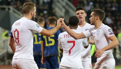إنجلترا المتأهلة تنهي مشوار التصفيات بفوز كبير على كوسوفا