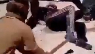 قطعوا رأسه ولعبوا به.. فيديو يظهر مرتزقة روس يعذبون جندي سوري بوحشية
