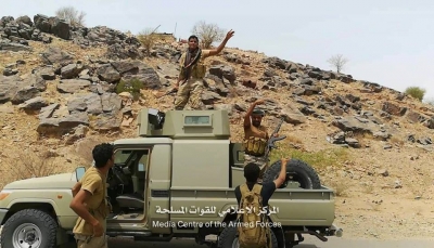 صعدة: الجيش يسيطر على مواقع جديدة ومصرع قيادي حوثي بمديرية قطابر