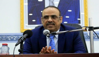 وزير الداخلية يطالب التحالف الكشف عمن استهدف معسكر مأرب