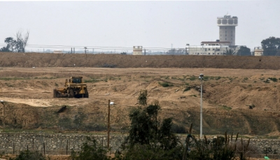 مصر تبدأ بناء جدارا اسمنتيا على طول الحدود مع قطاع غزة بوتيرة سريعة