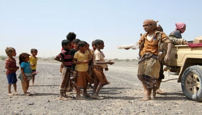 فورين بوليسي: إدارة ترامب تضغط على الأمم المتحدة لتقليص مساعداتها بمناطق سيطرة الحوثيين (ترجمة خاصة)