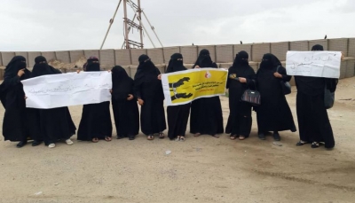 رابطة حقوقية تطالب بإنقاذ المعتقلين المضربين عن الطعام في عدن