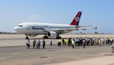 مصادر: مسافرون يمنيون يغادرون مطار عدن دون خضوعهم للإجراءات الاحترازية