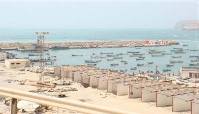 مسؤول محلي: مليشيا الانتقالي تعطل عمل ميناء سقطرى
