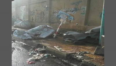 صنعاء: مليشيا الحوثي تجرف خزانات مياه استخدمها صحفي لغسل السيارات بعد انقطاع راتبه