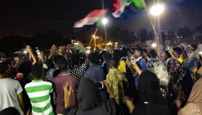 بعد سنة من إسقاط "البشير".. احتجاجات مناهضة لحكومة "حمدوك" في السودان