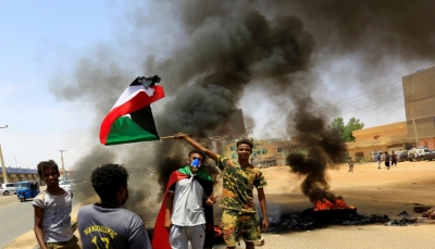 في ذكرى الثورة.. السودانيون يخرجون في مسيرات حاشدة للمطالبة بالعدالة