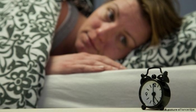 النوم السيء يسبب السمنة ومرض السكري  