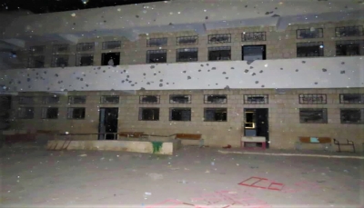 "سقط في كُبري مدارس المدينة.. مليشيا الحوثي تستهدف مأرب بصاروخ باليستي (صور)