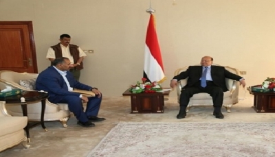 الرئيس هادي يلتقي "الزبيدي" وترجيحات بإعلان الحكومة قبل نهاية أكتوبر الجاري