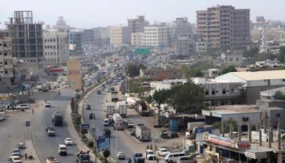 مقتل وإصابة 5 أشخاص في اشتباكات مسلحة وسط سوق شعبي في عدن