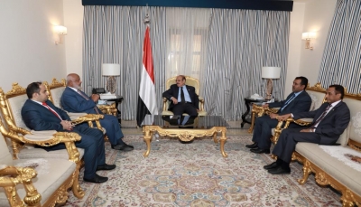 نائب الرئيس يدعو المجتمع الدولي للضغط على الحوثيين وقف انتهاكاتها بحق أبناء الحديدة