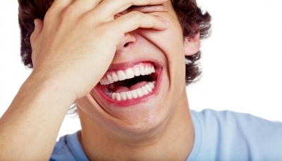 لماذا الضحك مهم لصحة أجسادنا وعقولنا؟