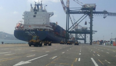 الحكومة تناقش مع الأمم المتحدة مقترحات إعادة تأهيل مينائي عدن والمكلا