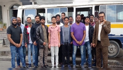 الحوثيون يفرجون عن 14 بحاراً هندياً بعد احتجازهم لـ 10 أشهر