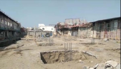 الحديدة: الحوثيون يقصفون مجمع "إخوان ثابت" وإصابة 5 عمال بجروح خطيرة