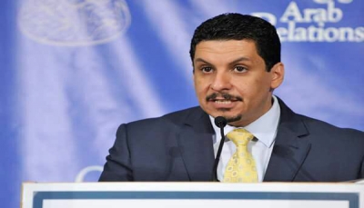 وزير الخارجية يطالب بضغط دولي على الحوثيين لوقف الاعتداءات على مأرب