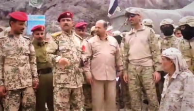 عدن.. قوات الحماية الرئاسية تتسلم موقع قلعة "صيرة" التاريخية من الانتقالي